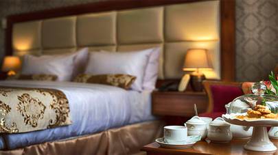 اتاق دو تخته دبل هتل بین الحرمین شیراز اتاق دو تخته دبل هتل بین الحرمین شیراز